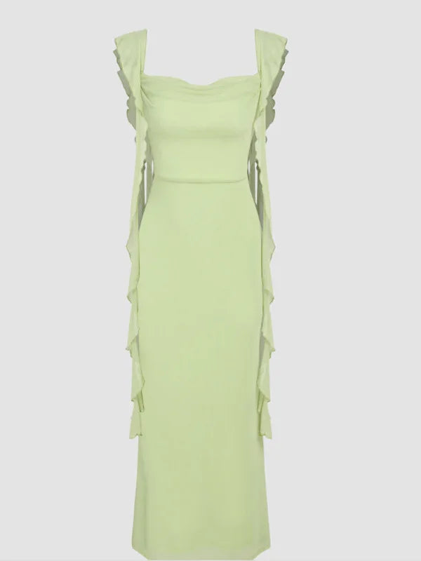 Vestido de verano con espalda descubierta