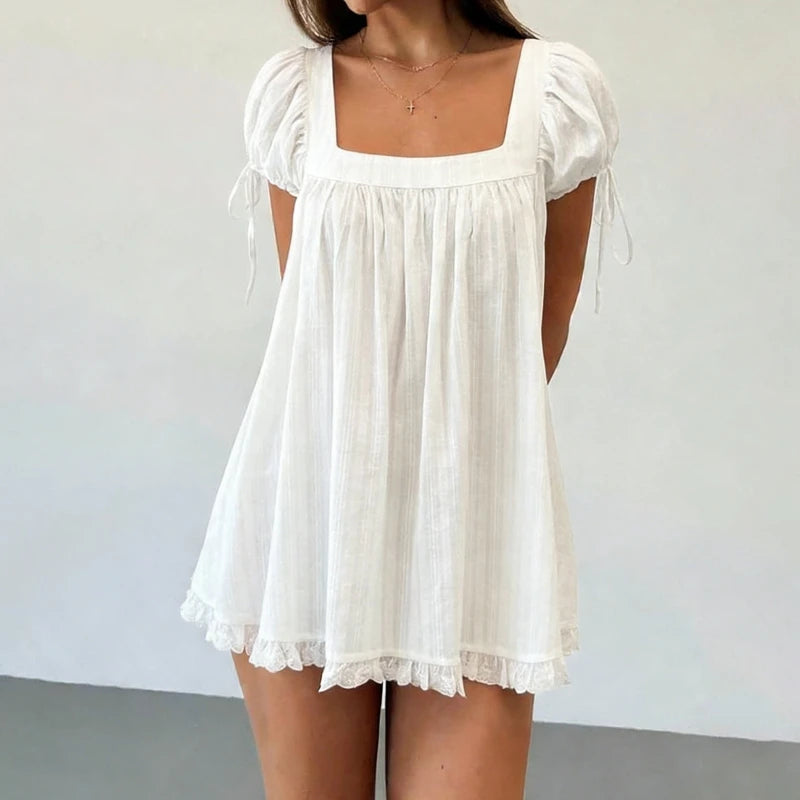 Blusa con escote cuadrado